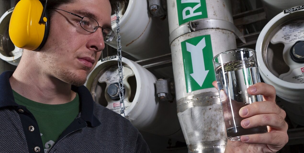 Gdzie warto stosować filtry do wody wykorzystujące technologię odwróconej osmozy?